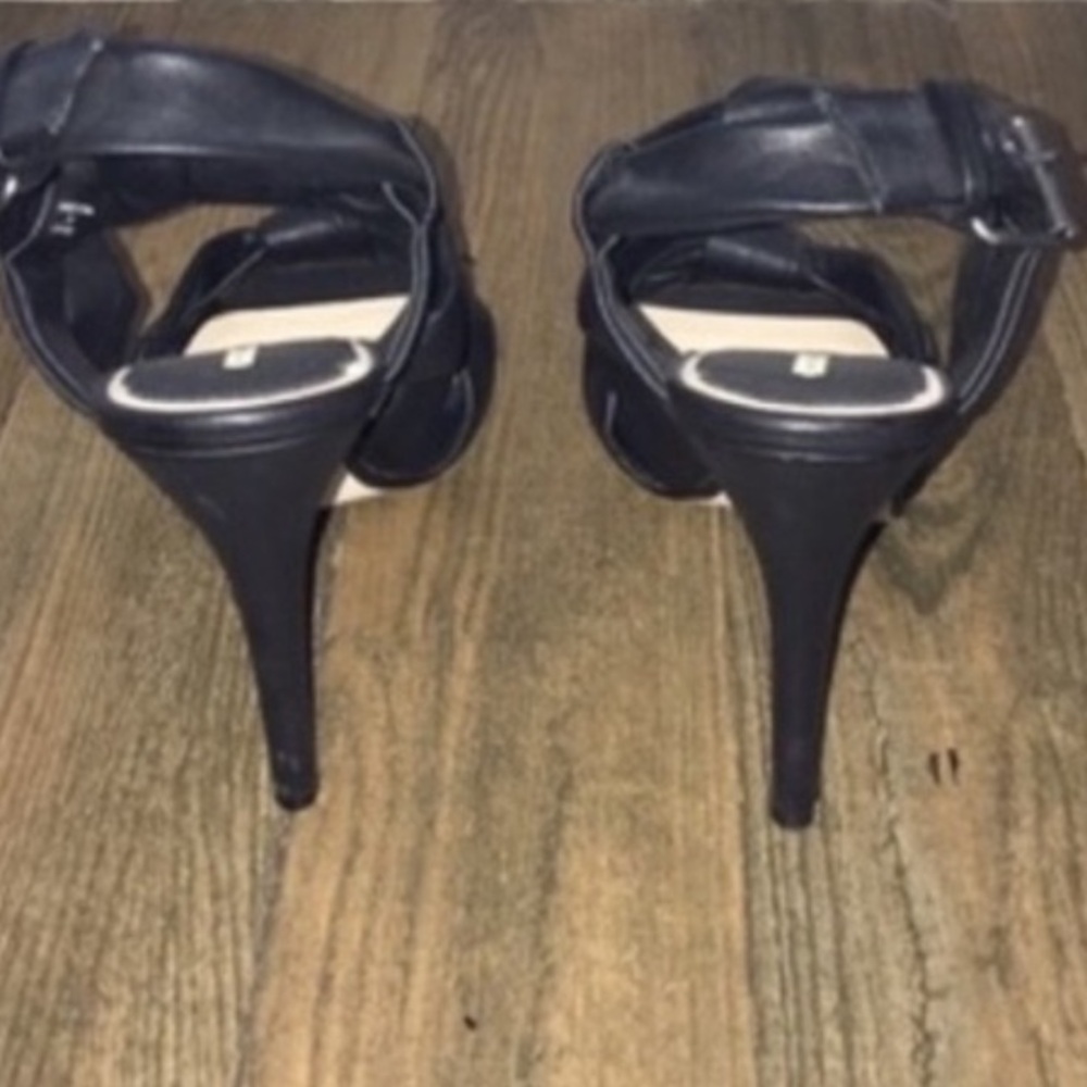 Excellent Condition Authentic Max Studio Designer… - image 6